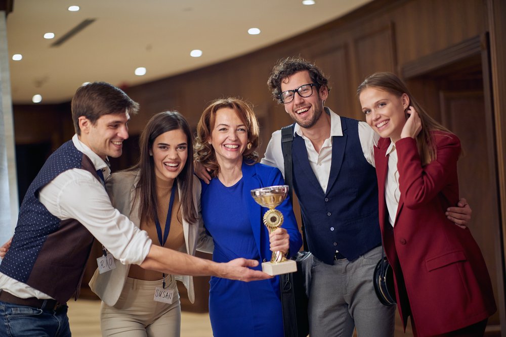 How Sponsorships Tie Into Event Awards